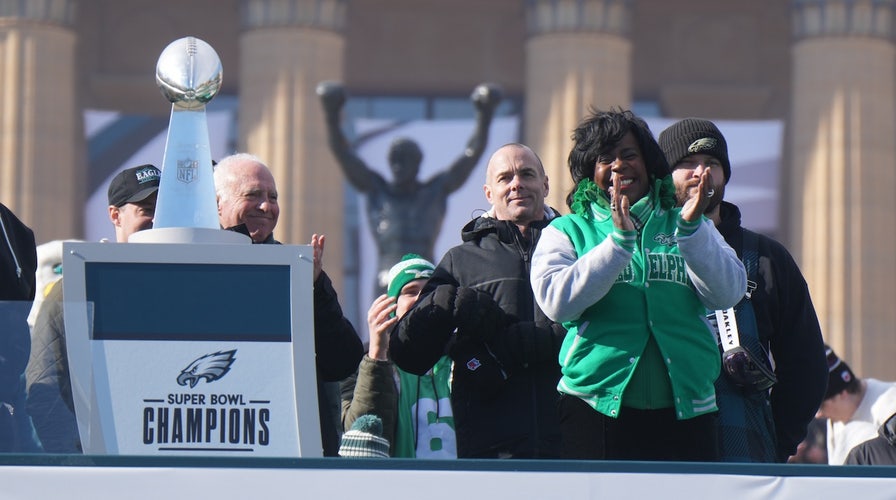 Eagles' Saquon Barkley talks expectations for Super Bowl parade