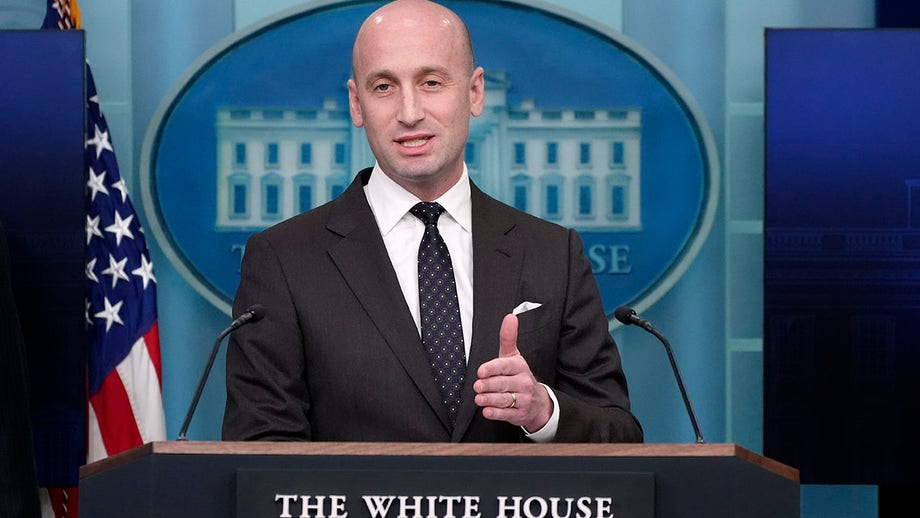 Stephen Miller calls out WH press for ignoring Biden's decline, gives 'civics lesson' on presidential power