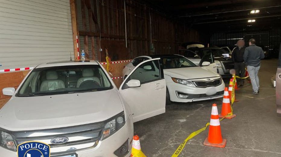 Colombian nationals arrested in connection with dozens of home burglaries in Oregon: police