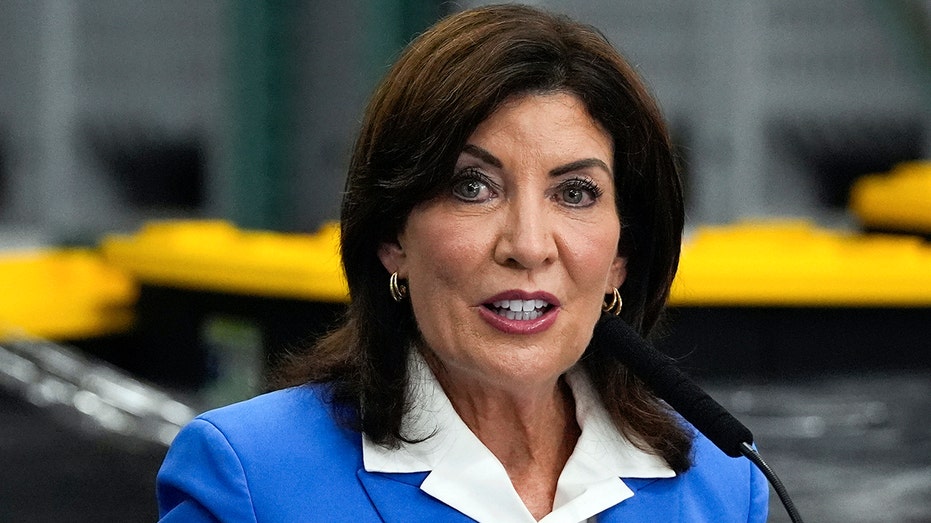 Former top Hochul aide’s unearthed family connections to CCP raises alarm bells