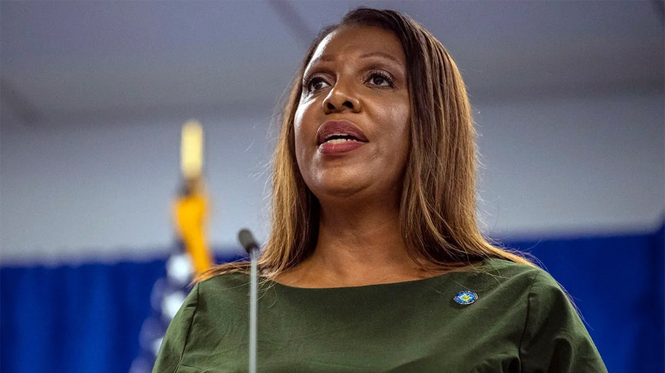 Trump to force out Virginia prosecutor amid pressure to indict Letitia James