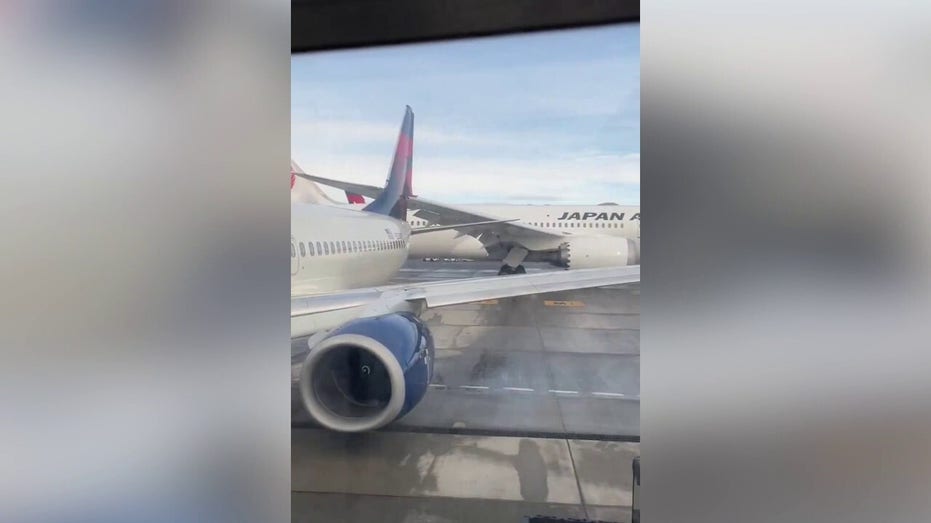 Delta Airlines, Japan Airlines planes collide on the ground in Seattle