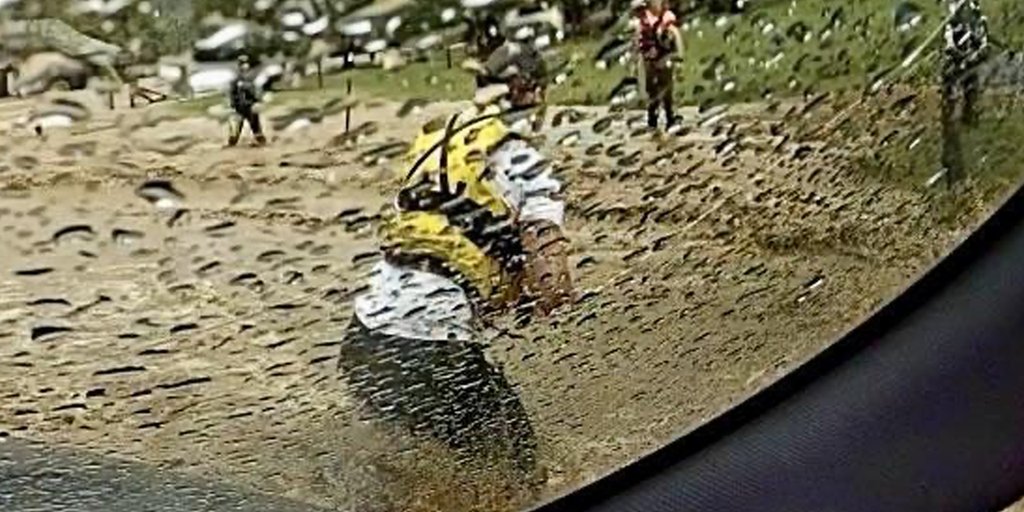 WATCH: Hero cop rescued from Hurricane Helene flash flood, immediately helps injured man: 'It's what we do'