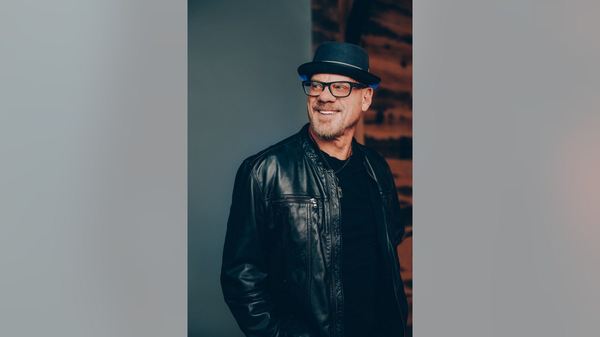 phil vassar smiles