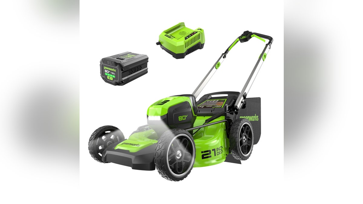 The perfect lawn mower for larger yards. 