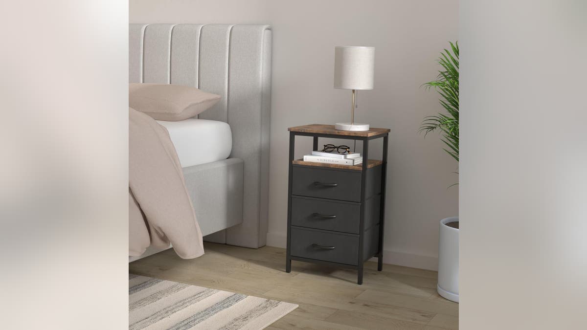 Easily put together these night stands.?