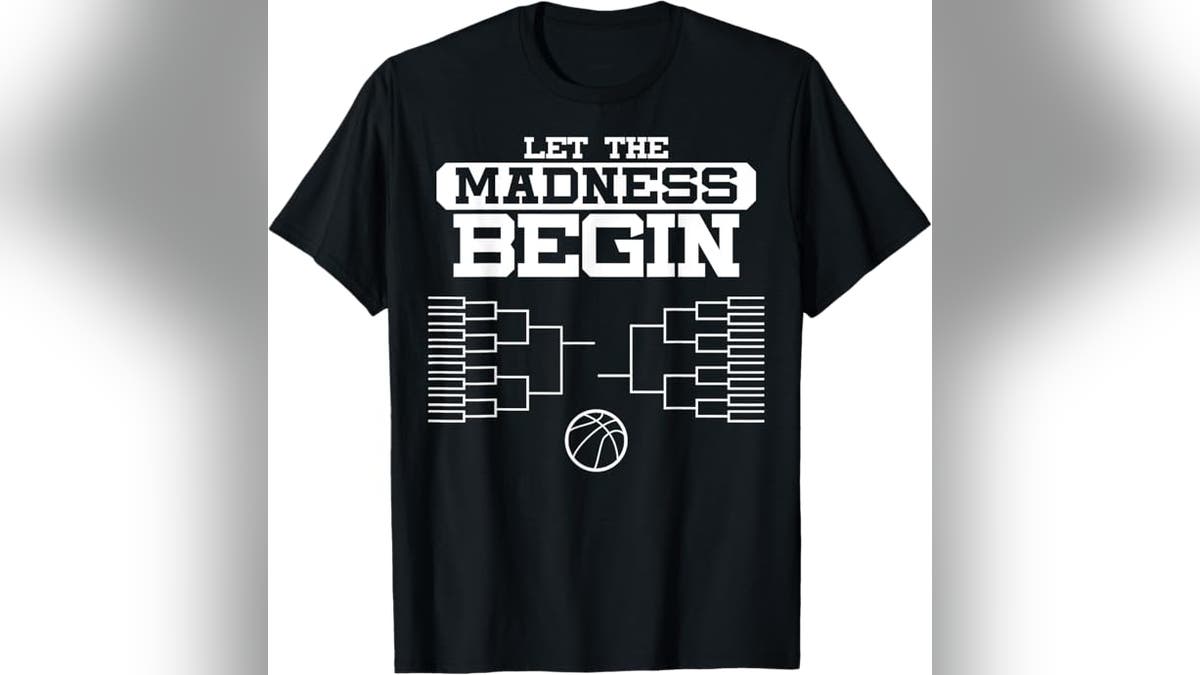 اصطحب فاندوم إلى المستوى التالي مع قميص March Madness T. 