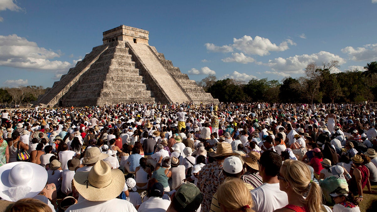 The pyramid of Chichen Itza