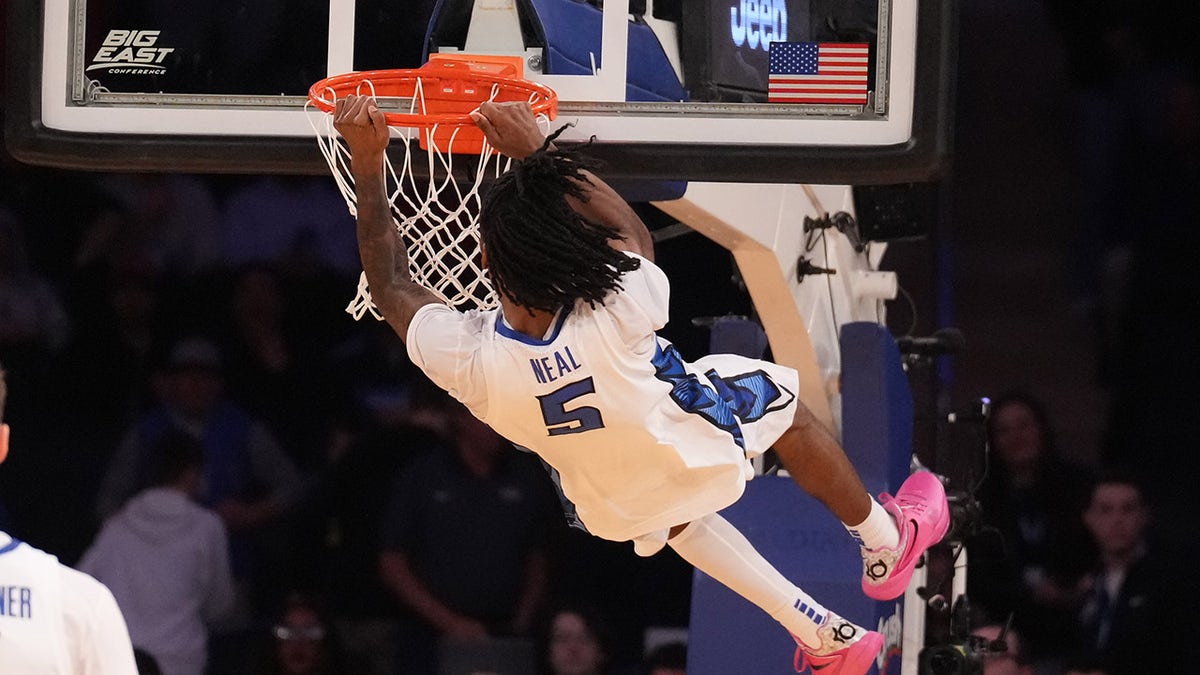 Creighton Player Dunks