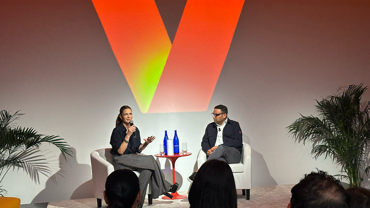 Drew Barrymore in Verizon Events