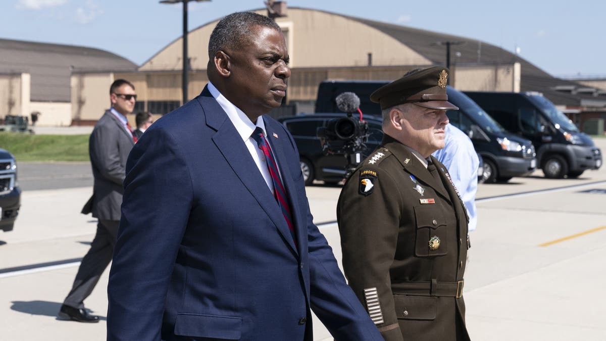 Former Defense Sec. Lloyd Austin and former joint chiefs chairman Mark Milley