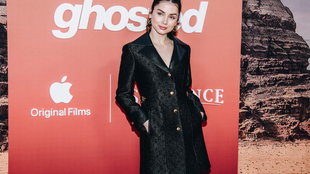 ana de armas at ghosted premiere 