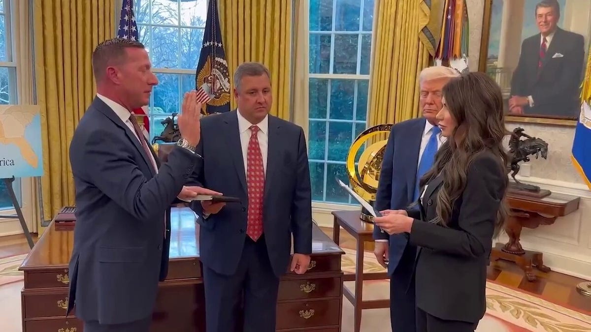 Noem swears in Sean Curran