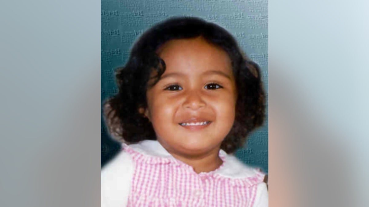 Missing Connecticut girl found alive 25 years after kidnapping | Fox News