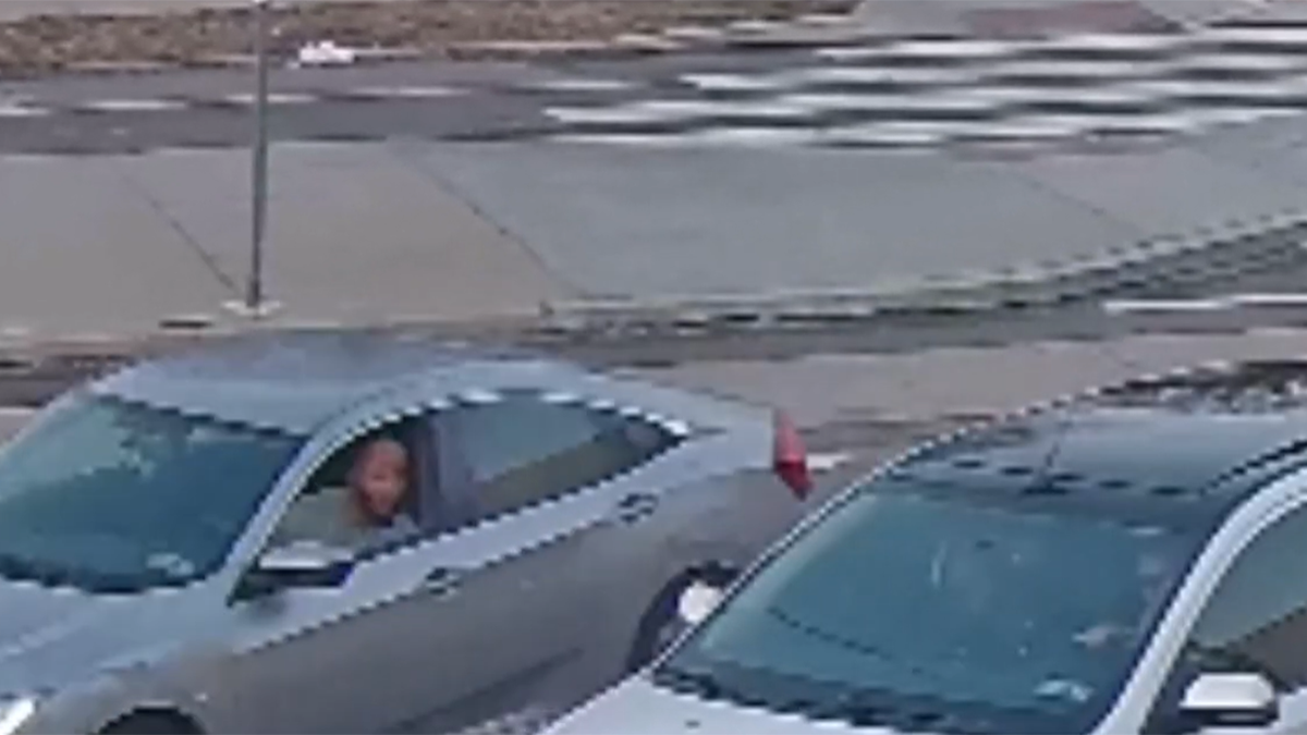 Road rage incident in West Philadelphia caught on camera