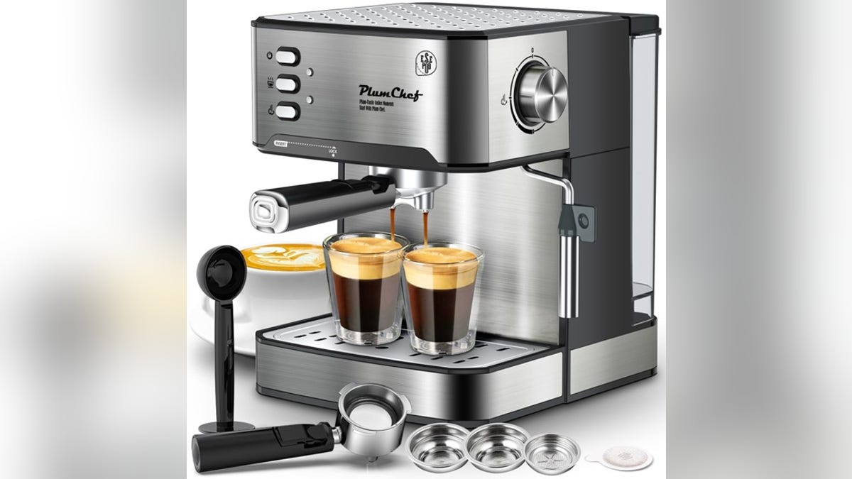 Make professional-level espresso drinks using this espresso machine.?