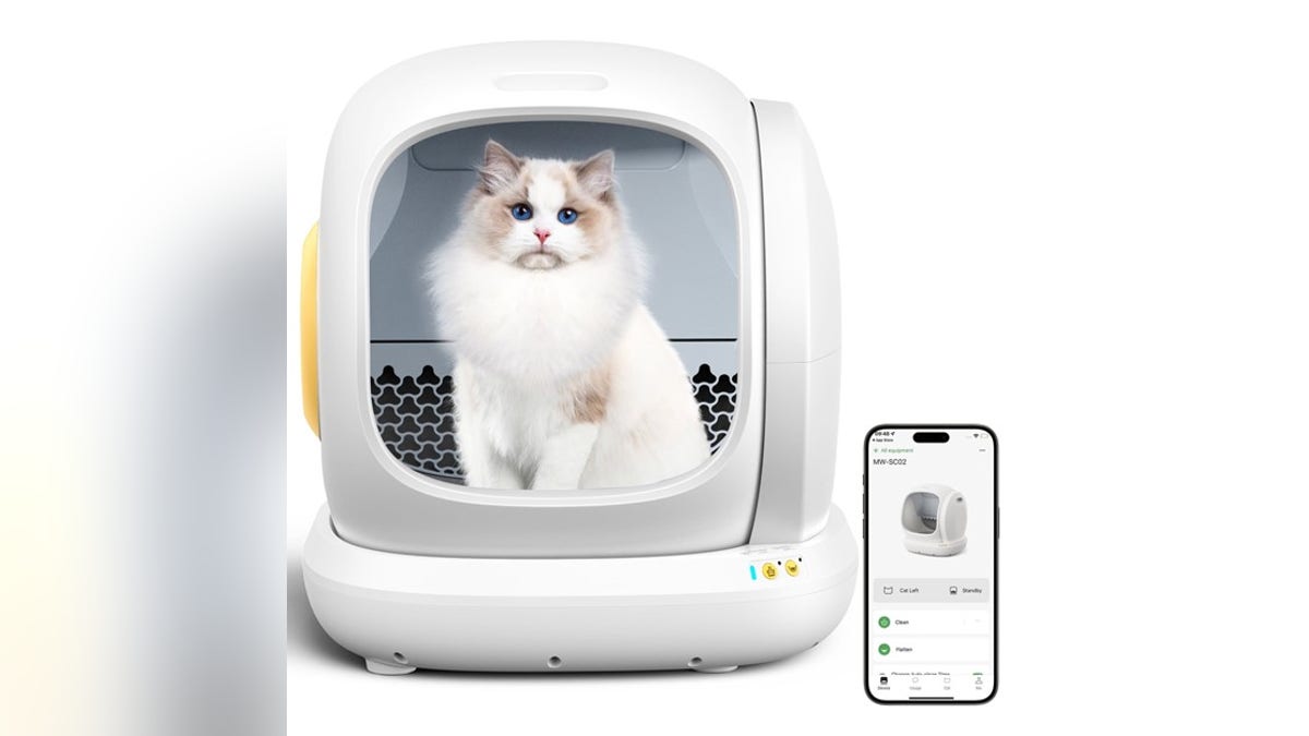 Cleaning your litter box just got easier.?