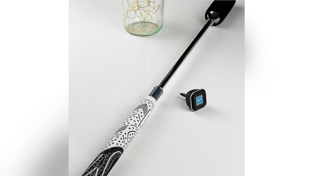 Analyze your swing using the Phigolf game simulator.?