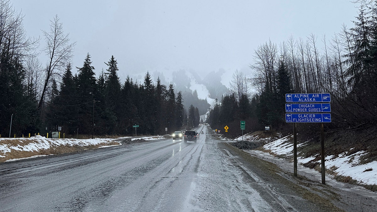 sign on Alyeska Highway