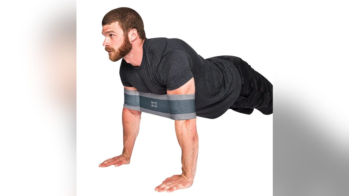 This sling gives you assistance as you go deeper into the move.