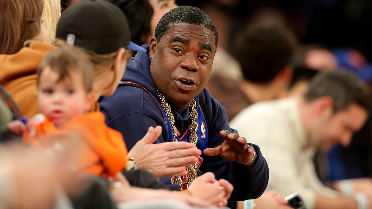 Tracy Morgan sits on the court