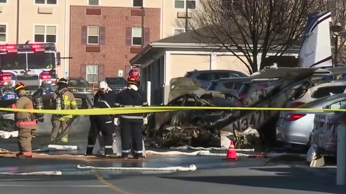 Plane crashes in Pennsylvania retirement community's parking lot