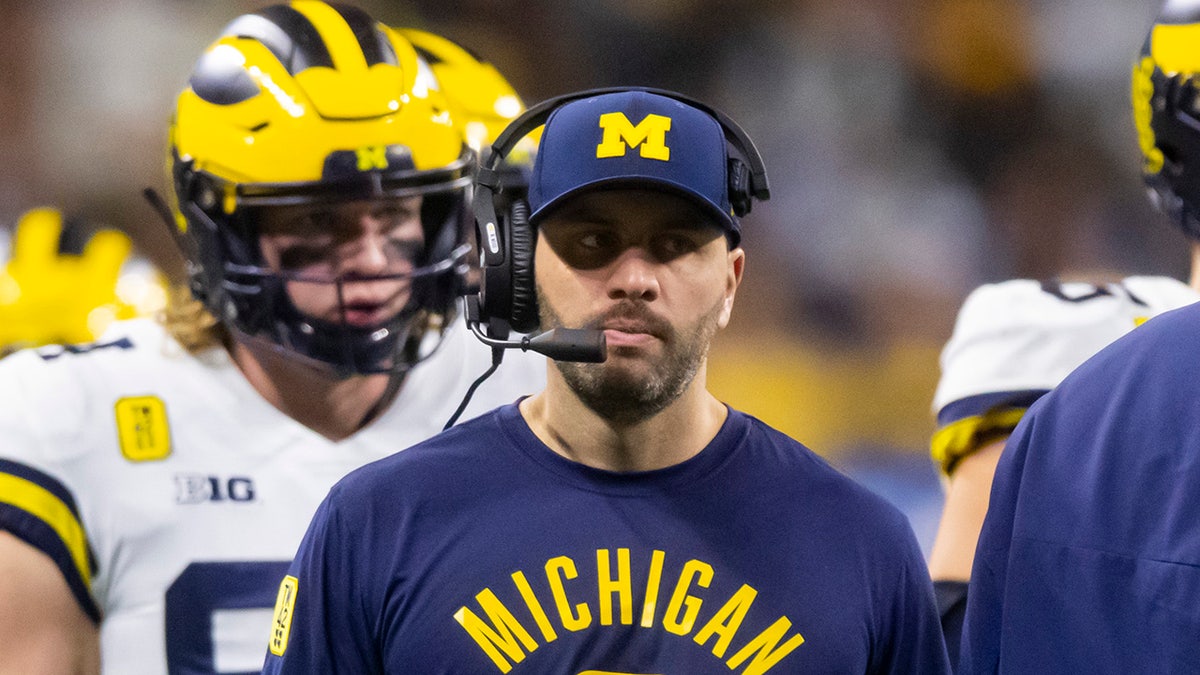 Michigan Wolverines quarterbacks coach Matt Weiss