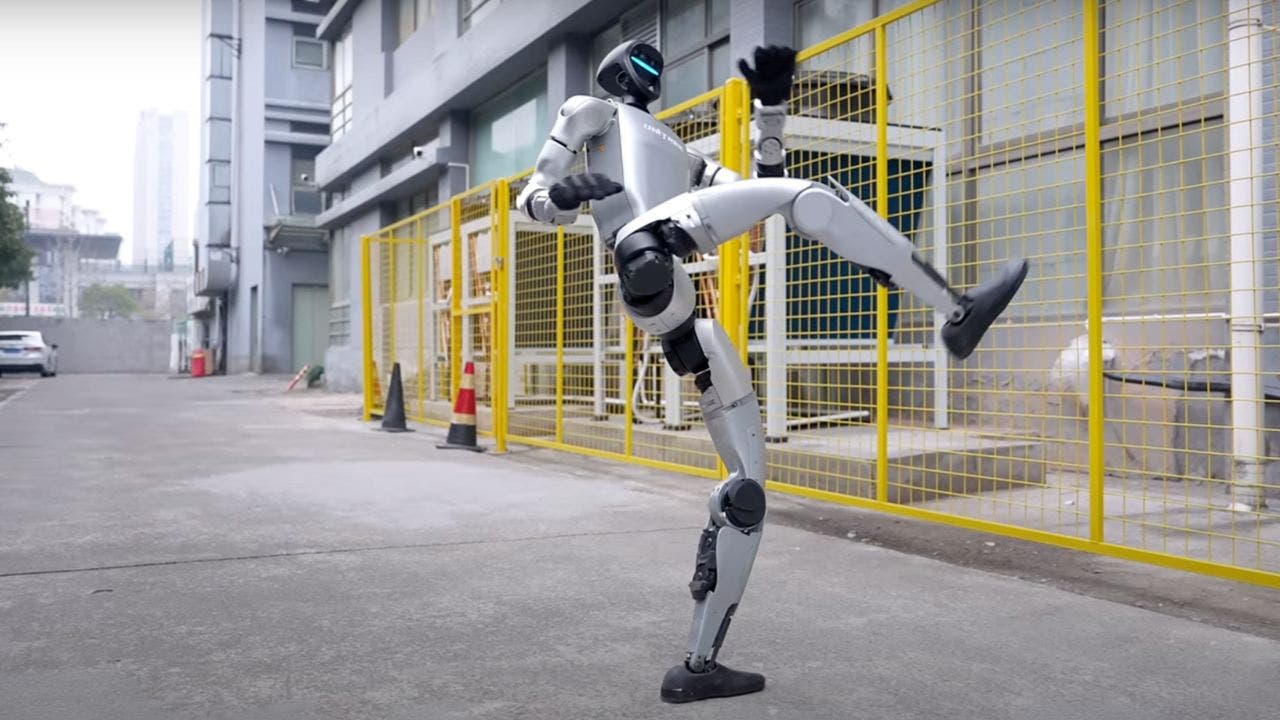 Chinese robot's martial arts moves will make your jaw drop