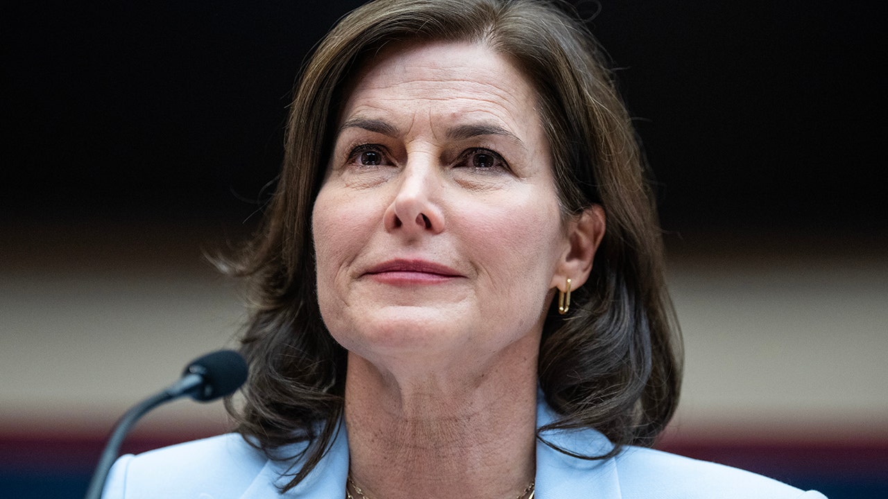 claire-shipman.jpg?ve=1&tl=1