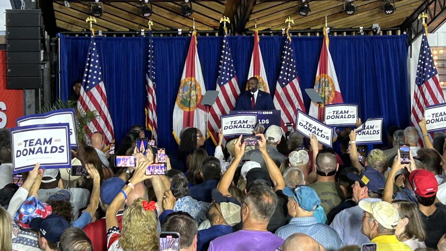 bryran donalds campaign kickoff rally wide shot scaled