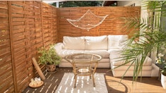 10 privacy fence options for your deck, patio or backyard