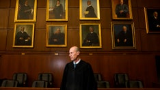 Supreme Court grants Trump request to lift stay halting Venezuelan deportations