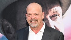 'Pawn Stars' boss Rick Harrison praises Trump for border crackdown after son's death