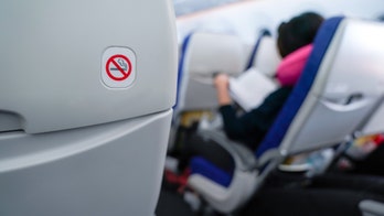 Flight passenger brings up 'vaping in the bathroom,' sparking debate about on-board actions