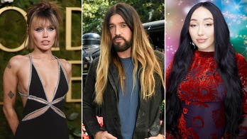 Billy Ray Cyrus praises daughters Miley and Noah after rumors of family feud: 'I'm actually crying'