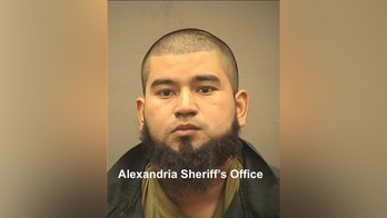 Judge greenlights DOJ's motion to drop gun case against Salvadoran, accused MS-13 leader