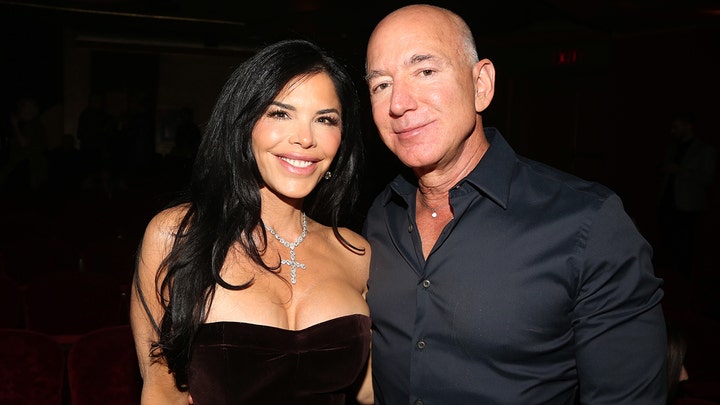 Washington Post strikers criticize owner Jeff Bezos during historic walk-out