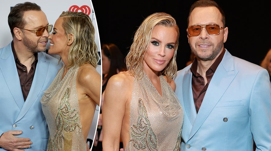 Jenny McCarthy reveals what 'sealed the deal' in romance with Donnie Wahlberg