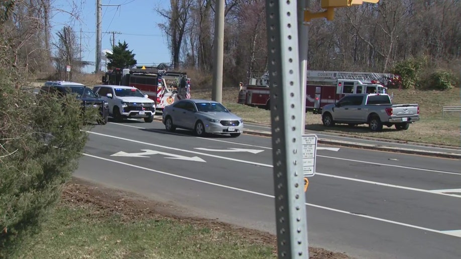 Un incidente con barricadas en la sede de la CIA ha provocado una gran presencia policial en McLean, VA.