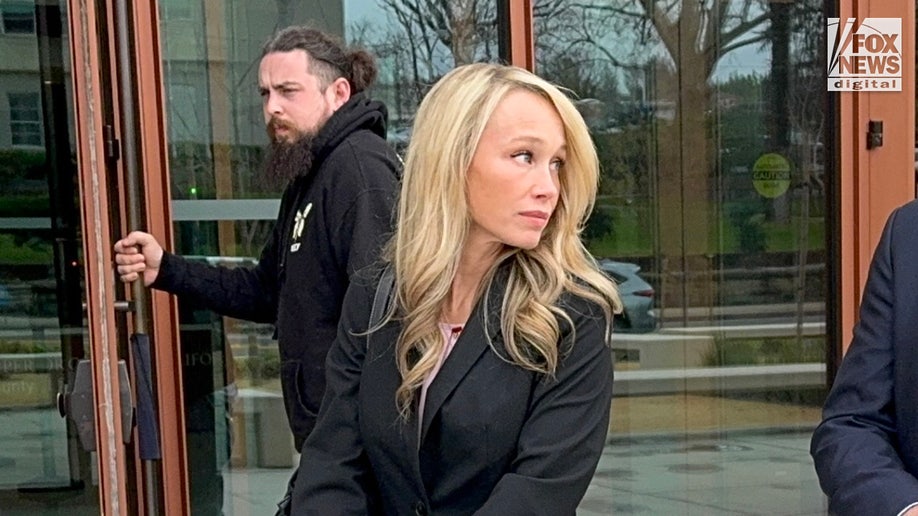 Sherri Papini leaves a California courthouse
