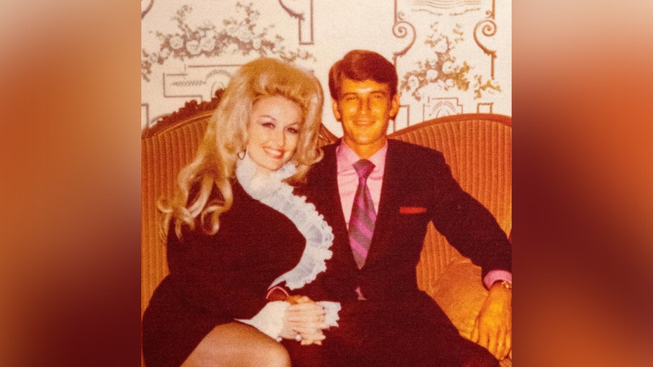 Dolly Parton's husband, Carl Dean, dead at 82