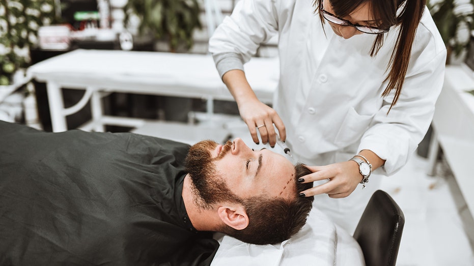 ‘Looksmaxxing’ trend has young men taking hammers to their faces in pursuit of sharper features
