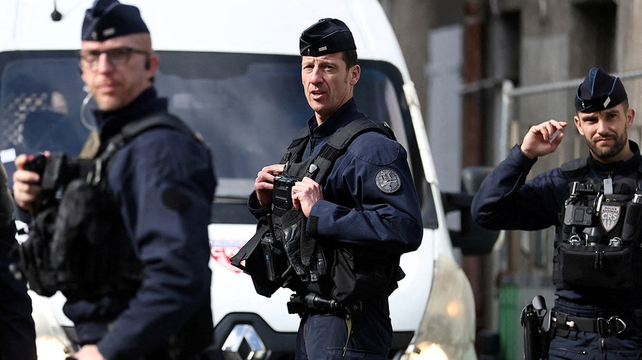 Huge unexploded World War II-era bomb found in crowded Paris residential area