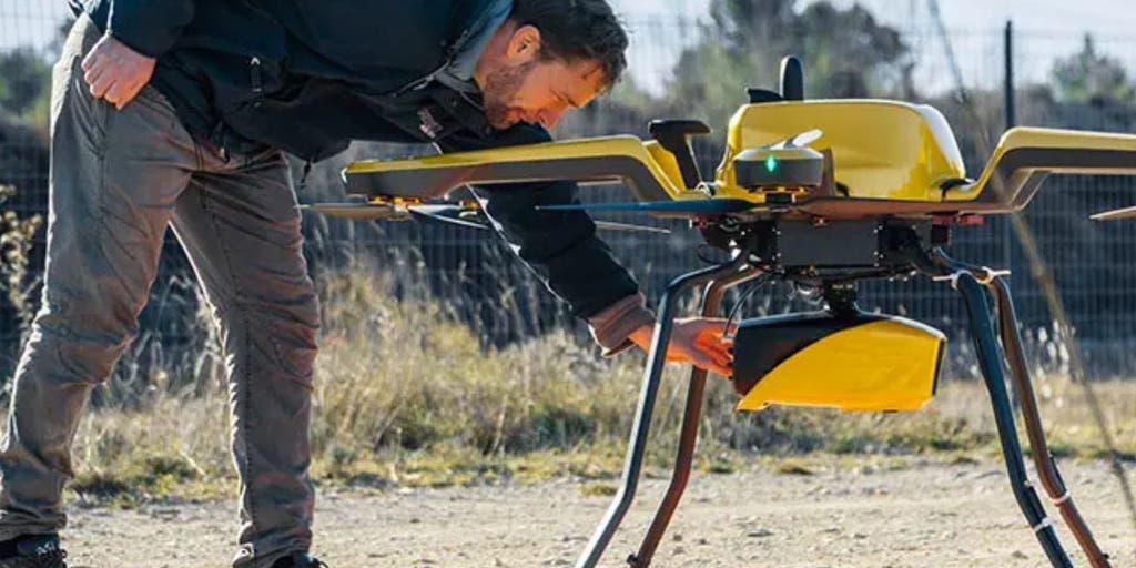 Cutting-edge drone tech maps land and water with laser accuracy