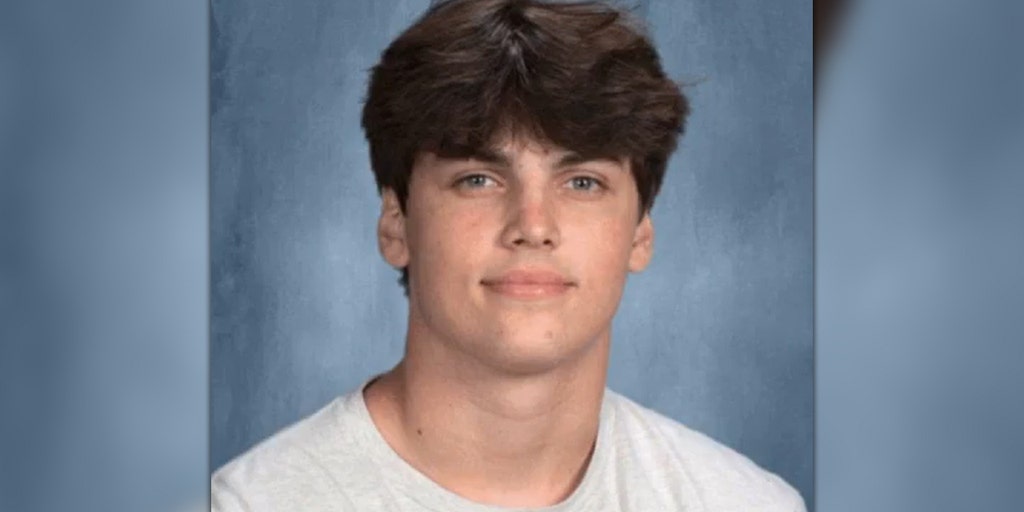 Texas track meet stabbing suspect told responding officer he 'did it': docs