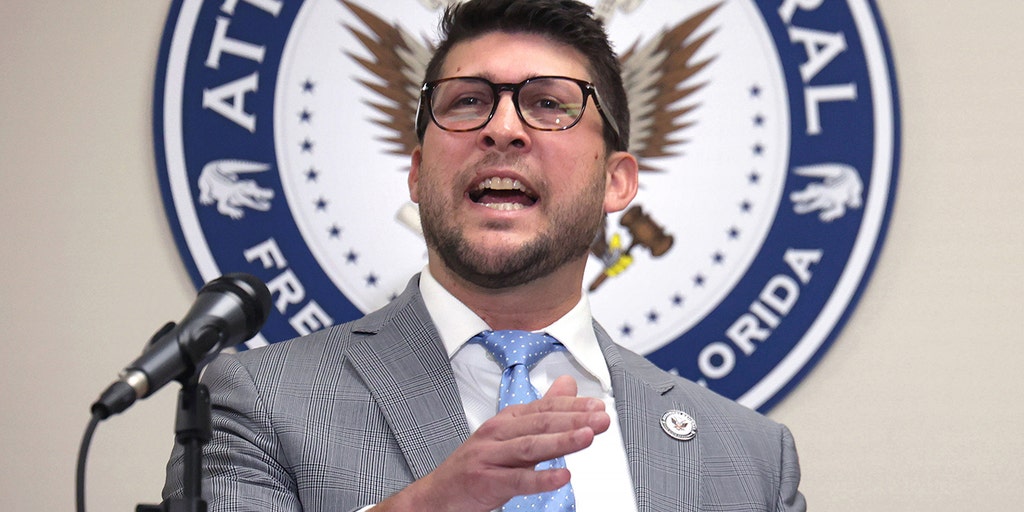 https://a57.foxnews.com/static.foxnews.com/foxnews.com/content/uploads/2025/04/1024/512/florida-immigration-james-uthmeier-attorney-general_01.jpg?ve=1&tl=1