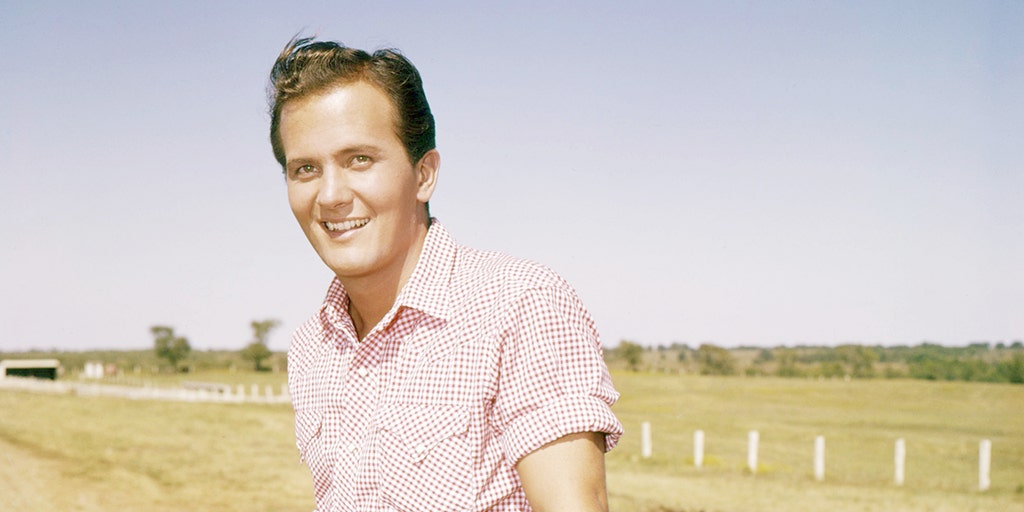Legendary entertainer Pat Boone fears 'terrible time of strife' in