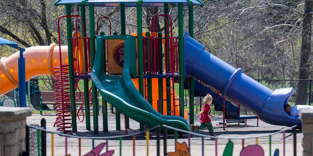 Children on playgrounds targeted by drug runners with candy-colored 'trash cans': DEA agent warns