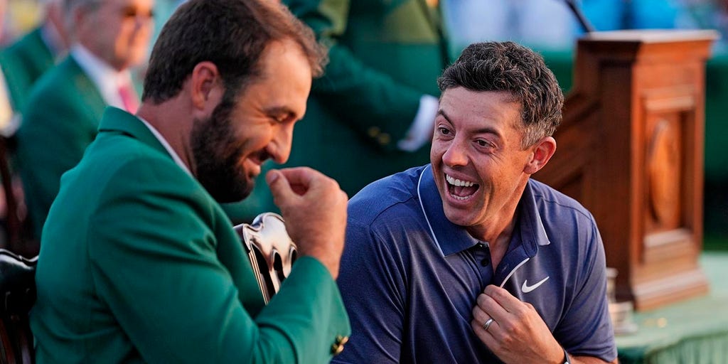 Scottie Scheffler explains awkward Masters green jacket exchange with Rory McIlroy