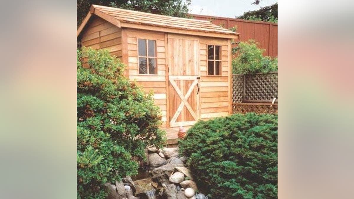 For a super-small, but affordable tiny house, this is the perfect one.?